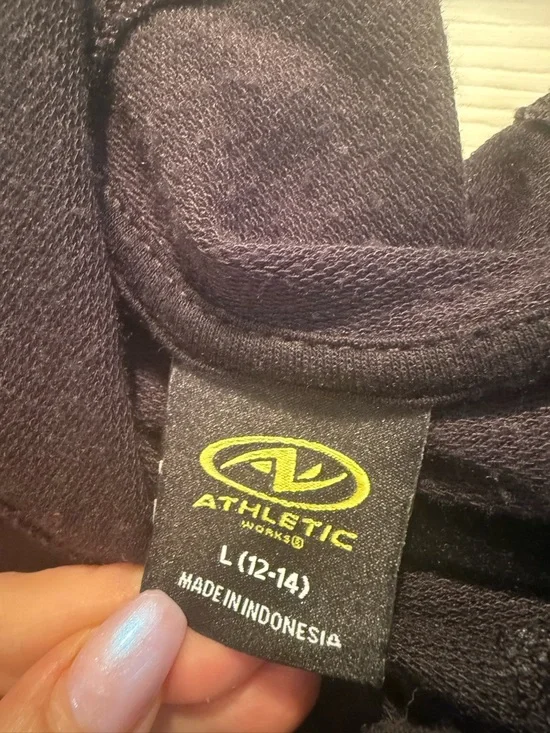 🖤Athletic Works Black Hoodie Youth 12-14(Adult S/M) Lightweight Like new - Picture 2 of 3